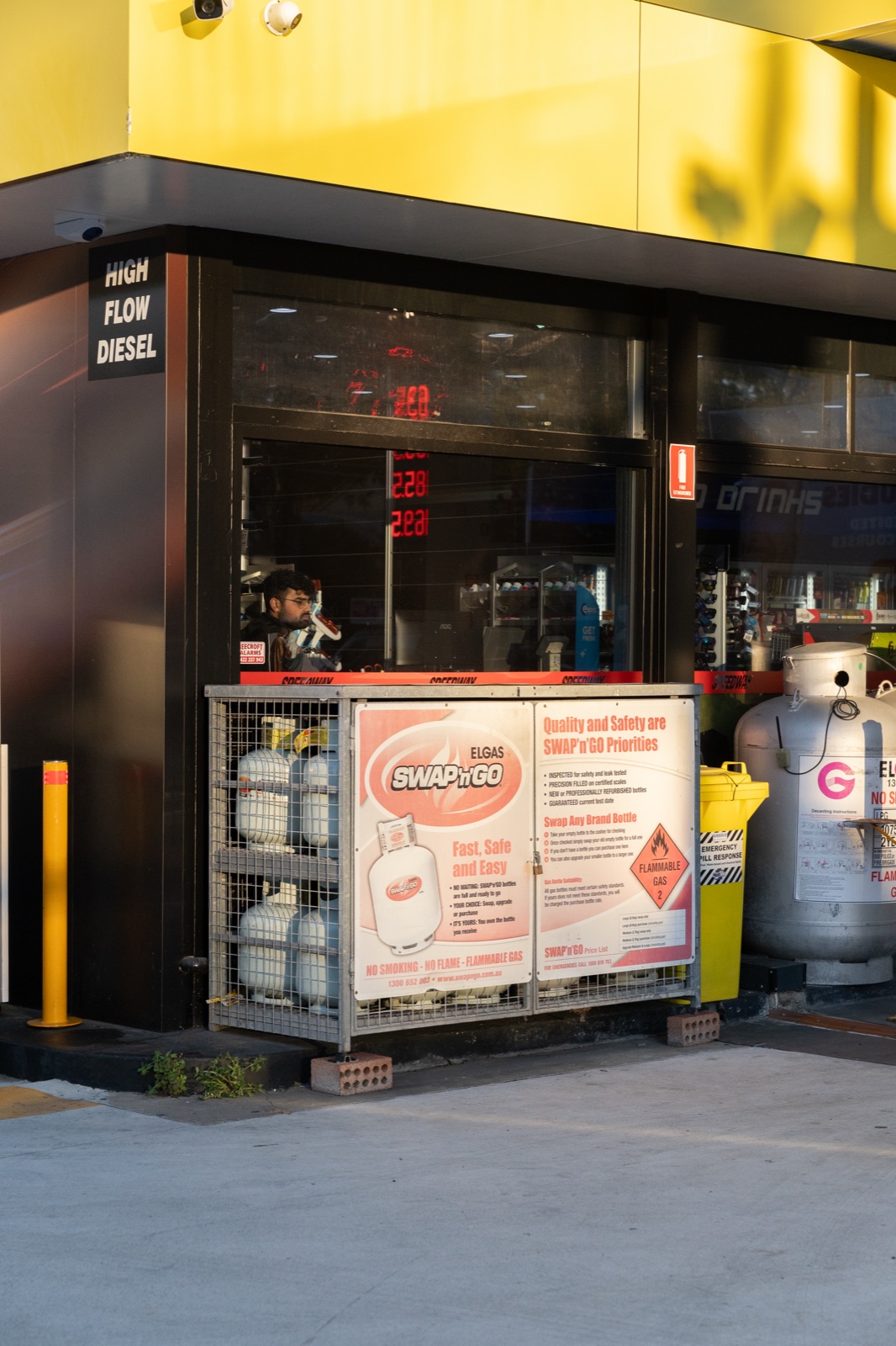 Speedway Auburn Road photo 5