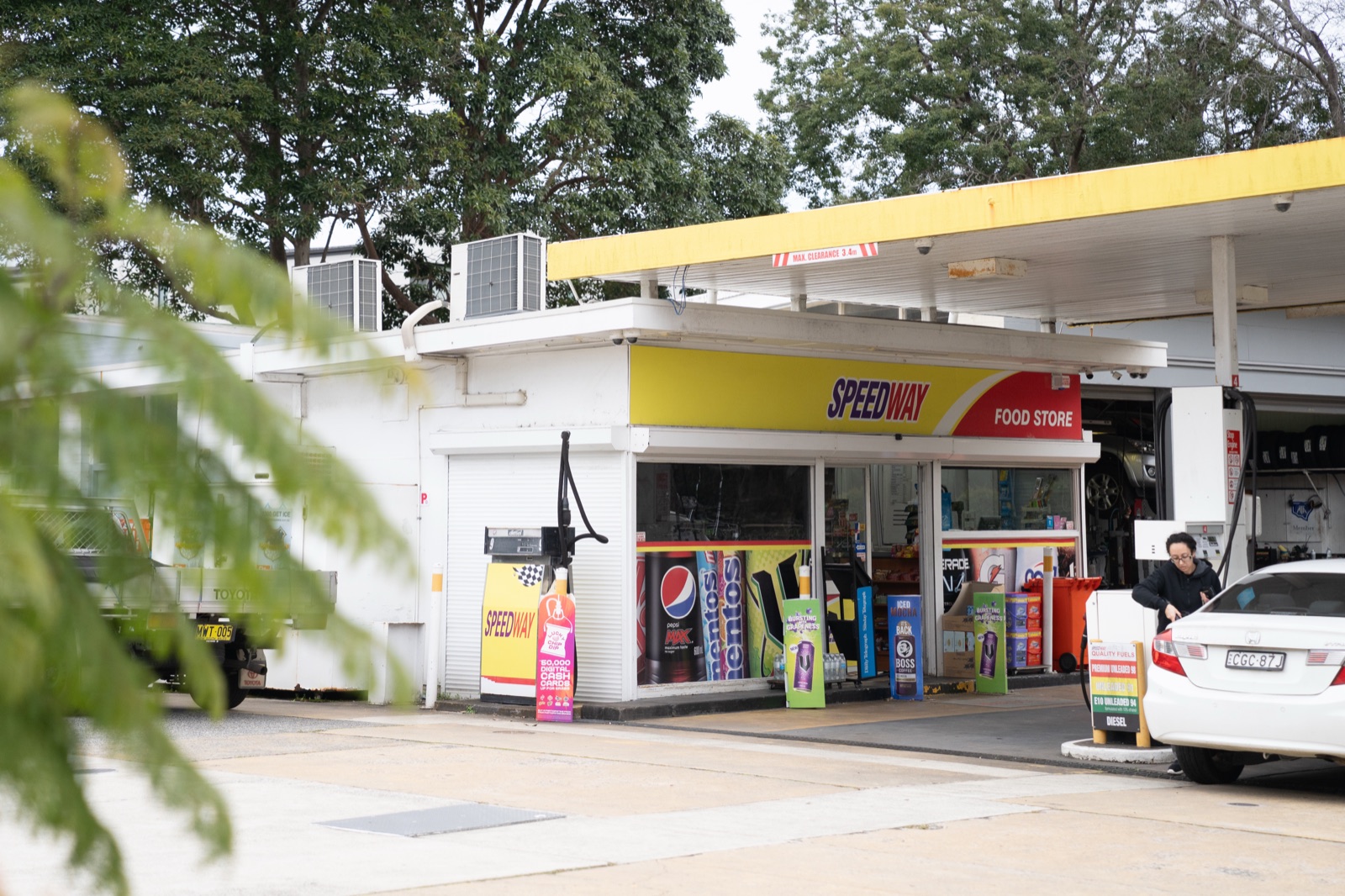 Speedway Kent Road photo 2