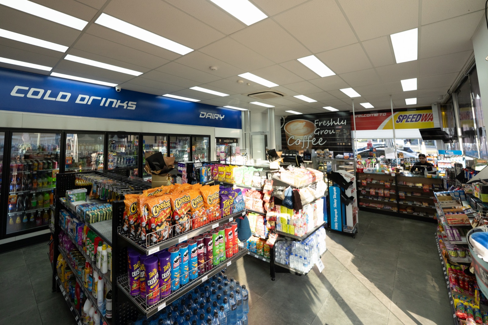 Speedway South Granville (Clyde St) photo 8