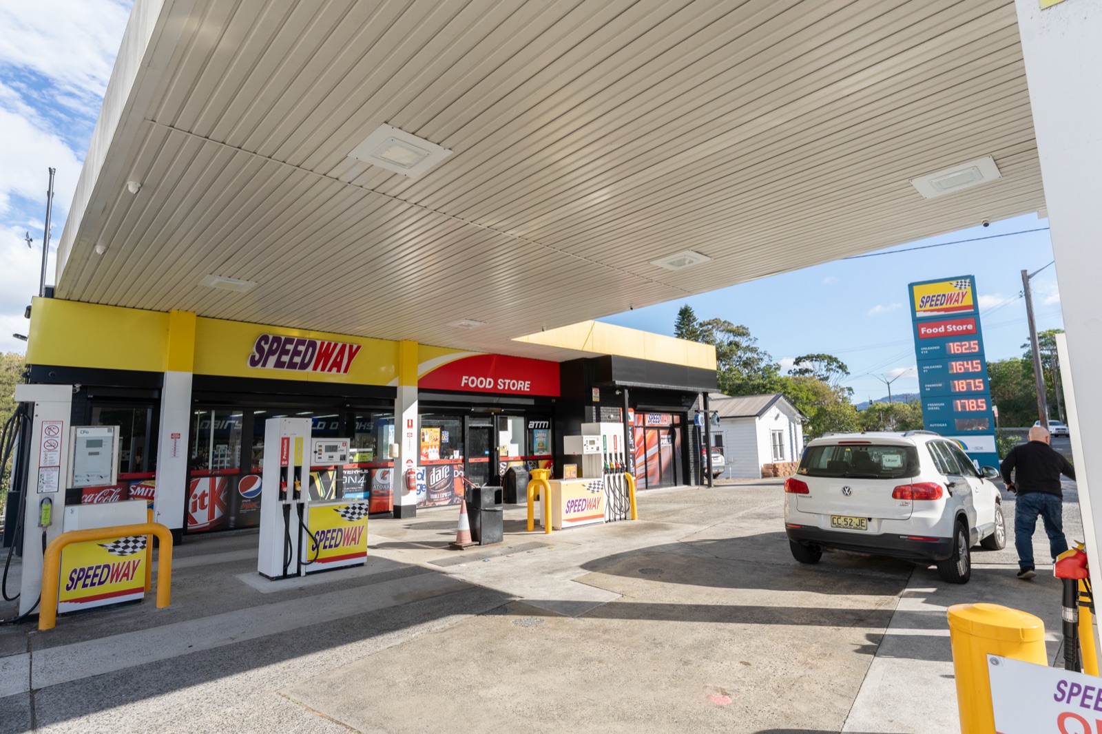 Speedway Wollongong photo 2
